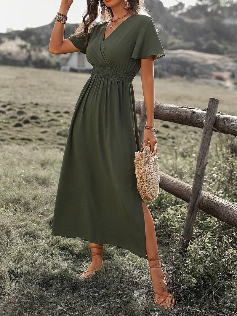 Lucy – elegante abito a maniche corte con colletto in velluto a coste