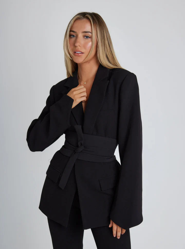 Femke – il blazer indispensabile