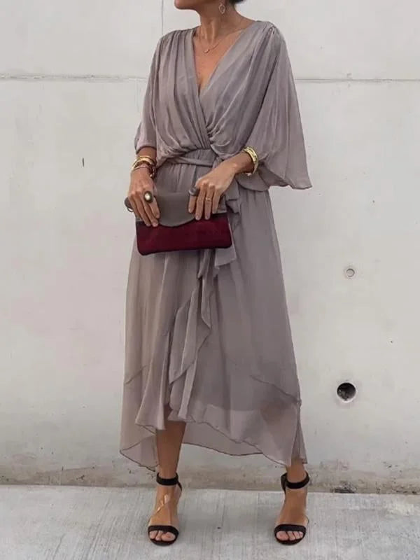 Luisa – abito in chiffon verde con scollo a V