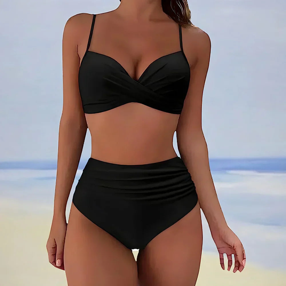 Bikini a taglio alto
