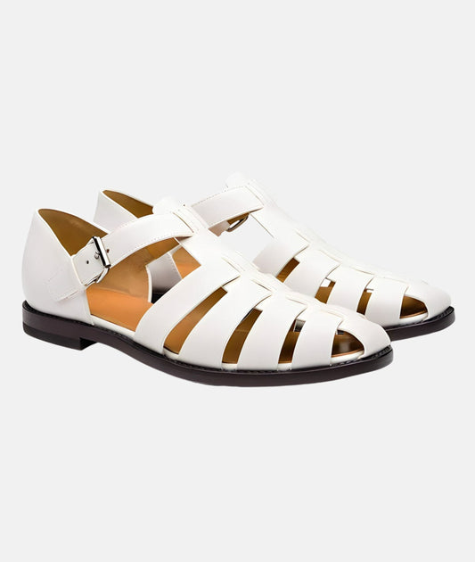 Sandali con cinturino alla moda dal taglio elegante