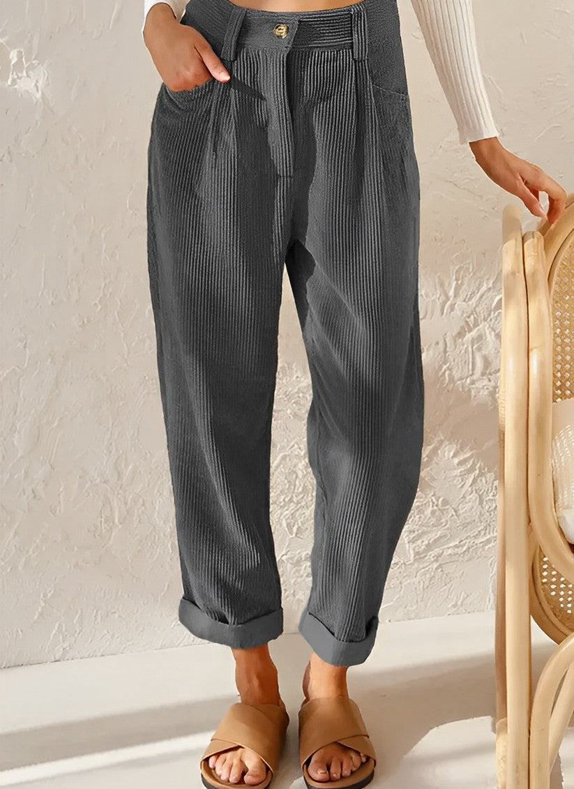 Ingrid - Pantaloni in velluto a coste alla moda