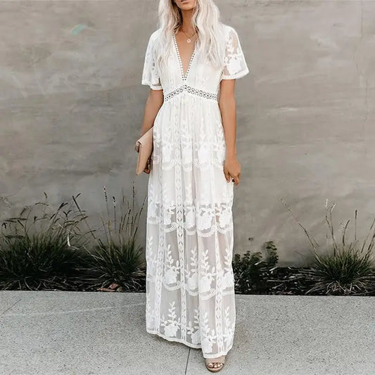 Emilia - abito in pizzo bianco con scollo a Vv