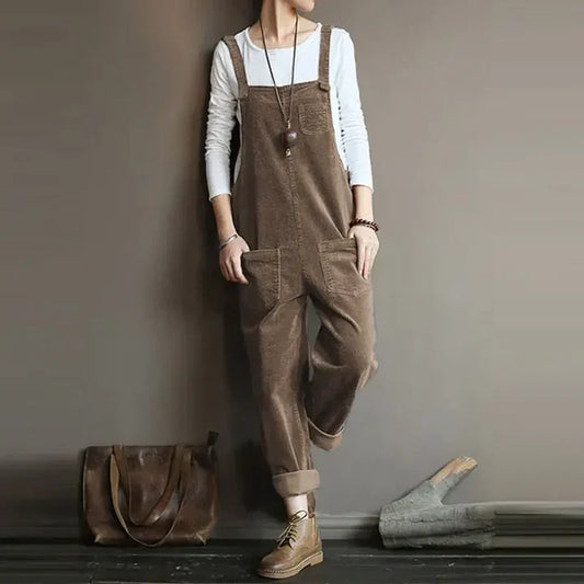 Salopette in denim casual per uno stile chic e confortevole