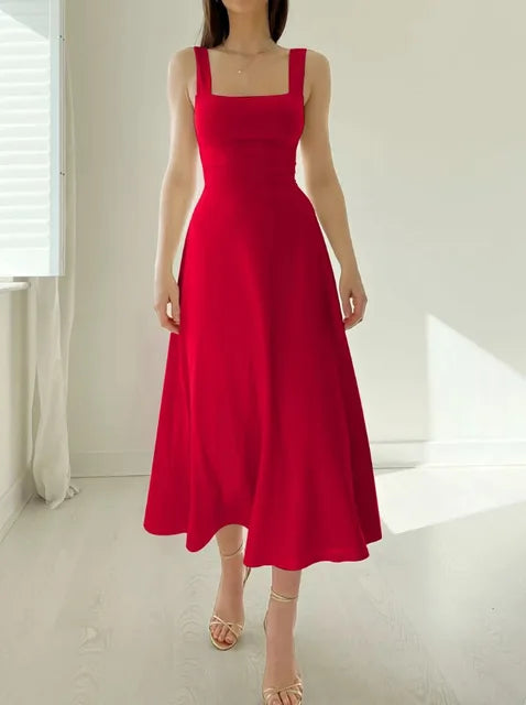 Abito a trapezio: scollatura elegante e aderente