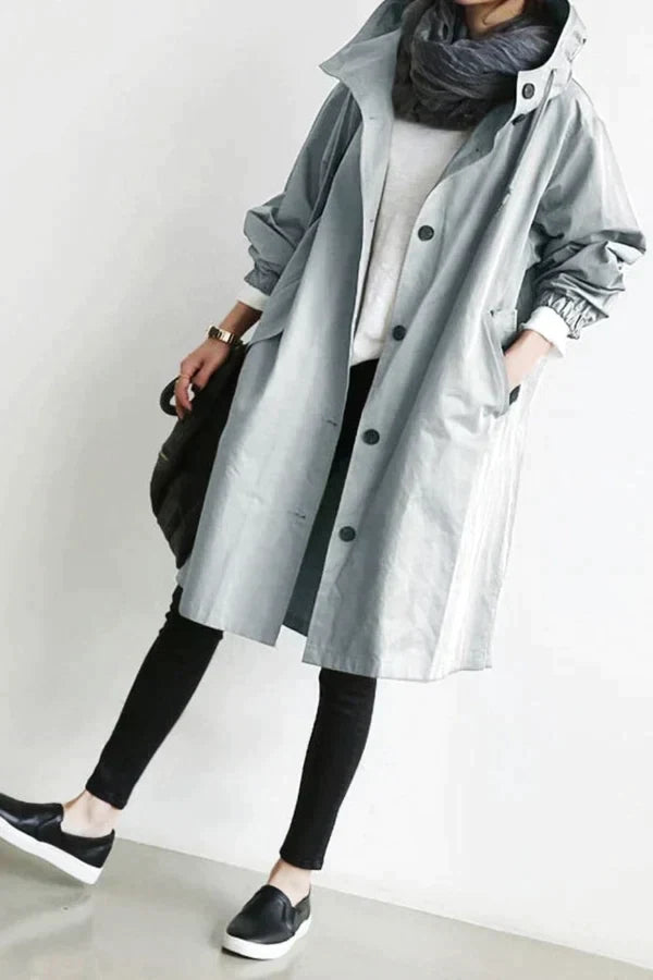 Impermeabile oversize con scudo urbano e trend setter