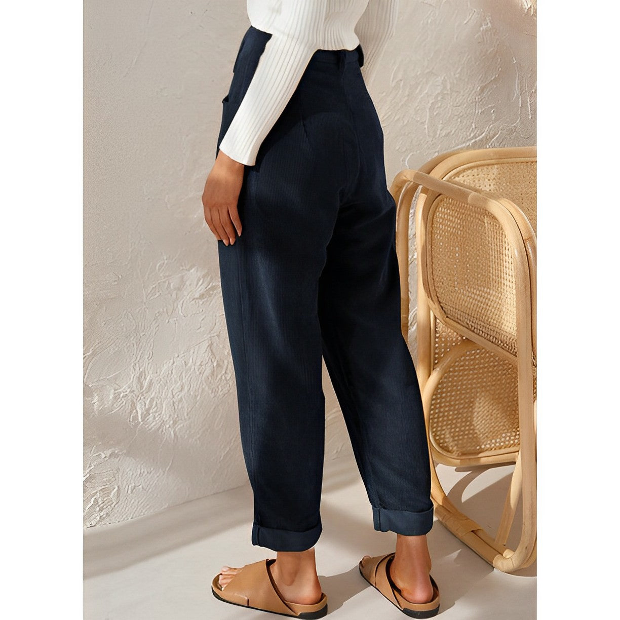 Ingrid - Pantaloni in velluto a coste alla moda