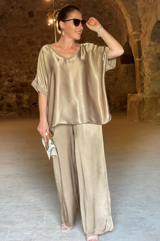 Britt - set due pezzi in raso