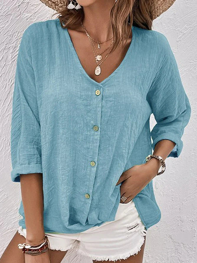 Clara - camicia blu in lino con scollo a V